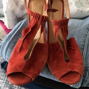 Coclico red suede t-strap